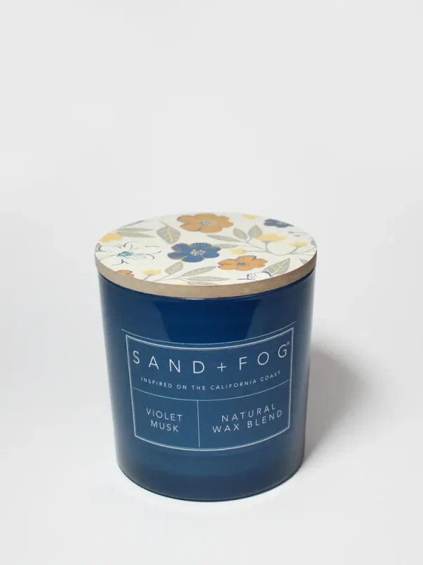 Violet Musk 21 oz scented candle